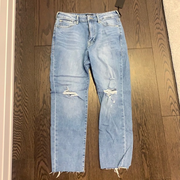 Women's True Religion Jeans - Picture 1 of 3